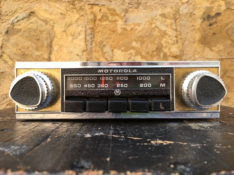 Motorola model 010 Original classic car radios.